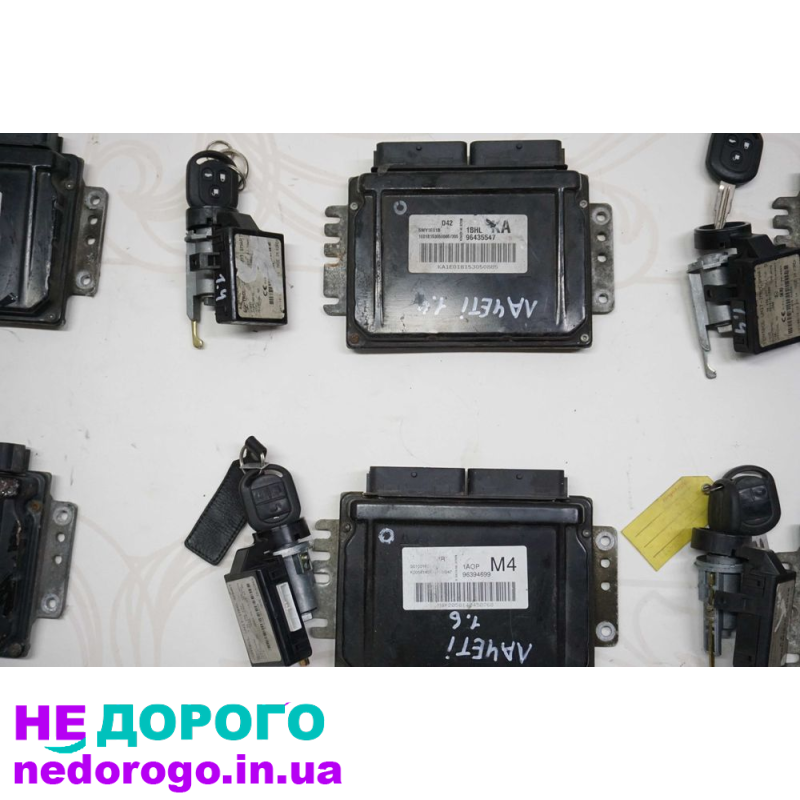 Блок управління двигуном ЕБУ для Chevrolet Lacetti 1.4\1.6, випущений в Україні. Об'єм двигуна 1.4\1.6 літра, працює на бензині.
