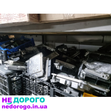 Блок управління двигуном ЕБУ Passat b7 2011 1.8 бензин.