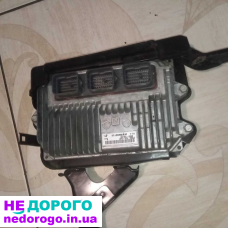 Блок управління двигуном: Bosch EDC17C64, 2015 р., 2.0 л, дизель.
