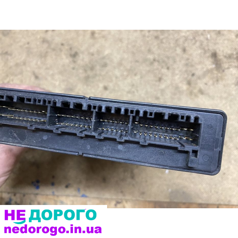 Блок управління двигуном MN132784 для Mitsubishi Lancer 9 1.6 бензин, випущений в Україні.