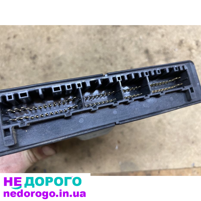 Блок управління двигуном MN132784 для Mitsubishi Lancer 9 1.6 бензин, випущений в Україні.