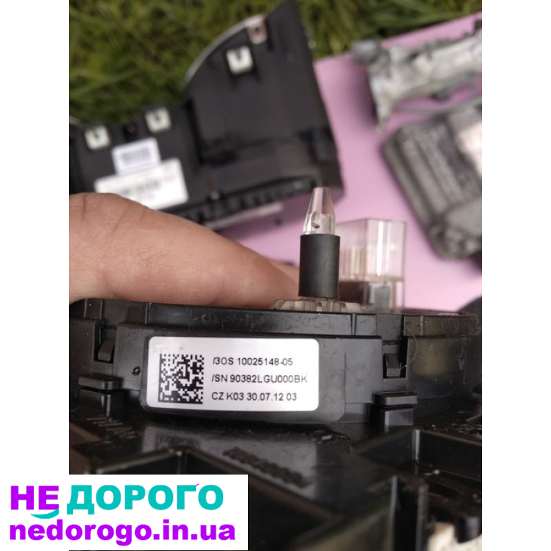 Блок управління двигуном VW Golf VII, 2015, 1.4 л бензин. Замок з імобілайзером для захисту автомобіля.