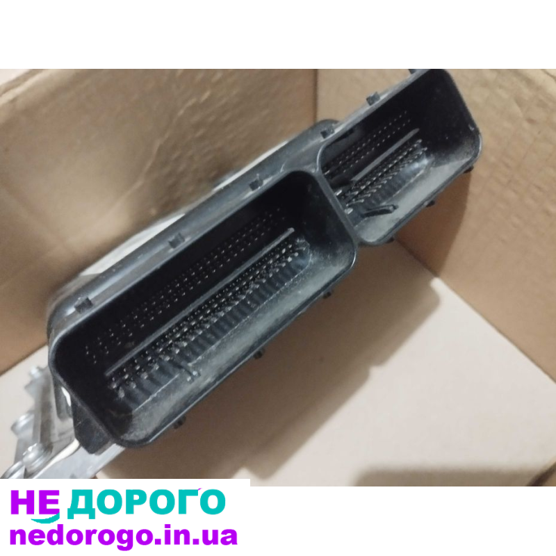 Блок управління двигуном Opel Astra 55577647 2275800-8884: модель 2014, об'єм двигуна 1.6 л, паливо - бензин.