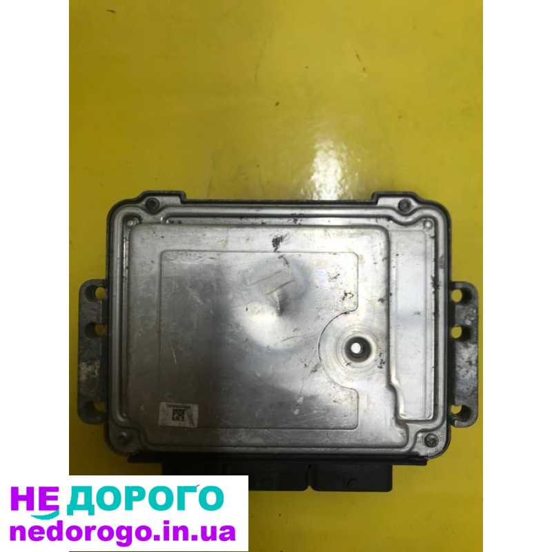 Блок управління двигуном Renault Trafic 0281017065-8200935115: агрегат, модель, рік, об'єм двигуна, паливо. Renault Trafic, 0281017065, 2015, 2.0 л, дизель.