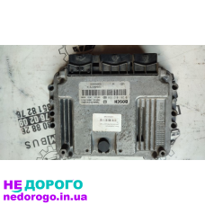 Блок управління двигуном Renault Trafic 1.9 dci, 2003 рік, 1.9 л, дизель.