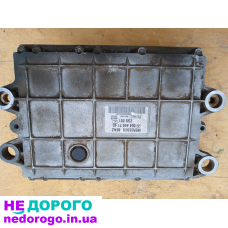 Блок управління Мерседес 004 446 71 40 для автомобіля Мерседес, випущений у 2004 році, з об'ємом двигуна палива.