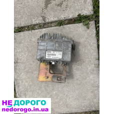 Голова циліндра VW Golf 3, Passat B3, 1992, 1.8 л, бензин.