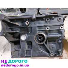 Двигун Volkswagen Golf 1.6 16кл AZD, 2005, бензин.