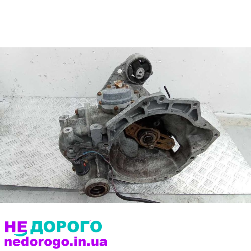 Двигун VM Motori R425 DOHC, Crysler Voyager 2001, 2.5 л дизель. Dodge RamVan 2002, 5.9 л бензин. Crysler GrandVoyager 2003, 2.5 л дизель.