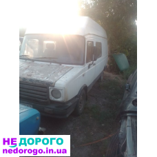 Двигун Даф 400 2.4 дизель МКПП, рік випуску невідомий, об'єм двигуна 2.4 л, паливо - дизель.