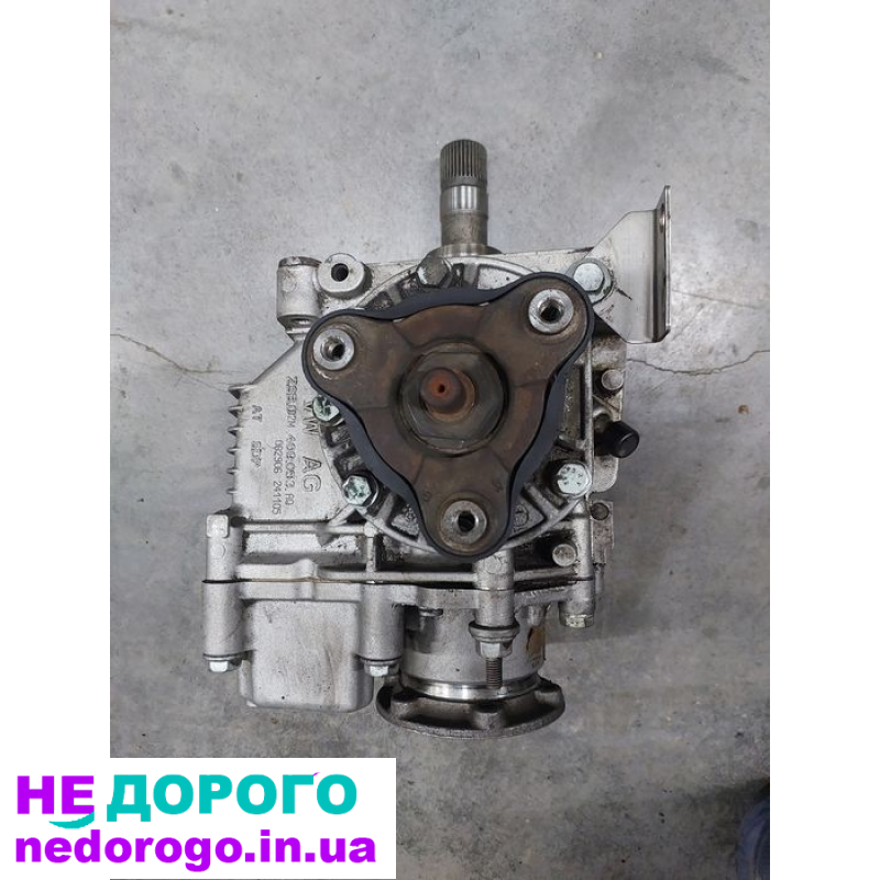 Диференціал /Редуктор коробки  Volkswagen Golf 5 2.0 dizeli 4x4 2004-2