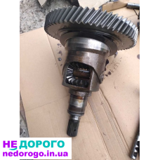 Дифференціал коробки Рено 19: назва - дифференціал, модель - Рено 19, рік випуску - ?, об'єм двигуна - ?.