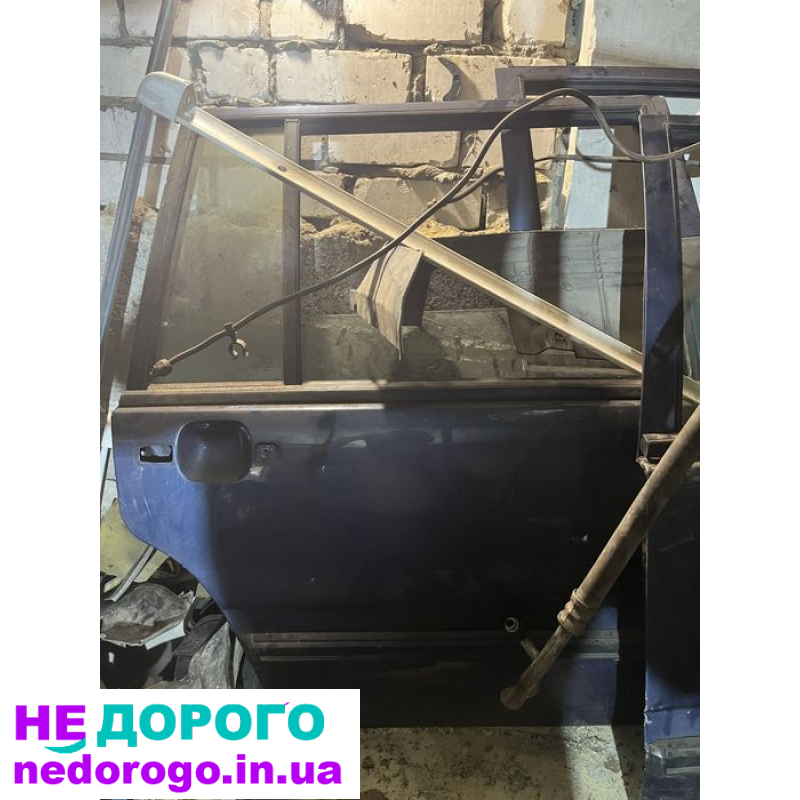 Двері від Volvo 940 740, 1990 р.в., 2.3 л бензин. Коробка від Volvo 940 740, 1990 р.в., автомат. Мотор від Volvo 940 740, 1990 р.в., 2.3 л бензин.