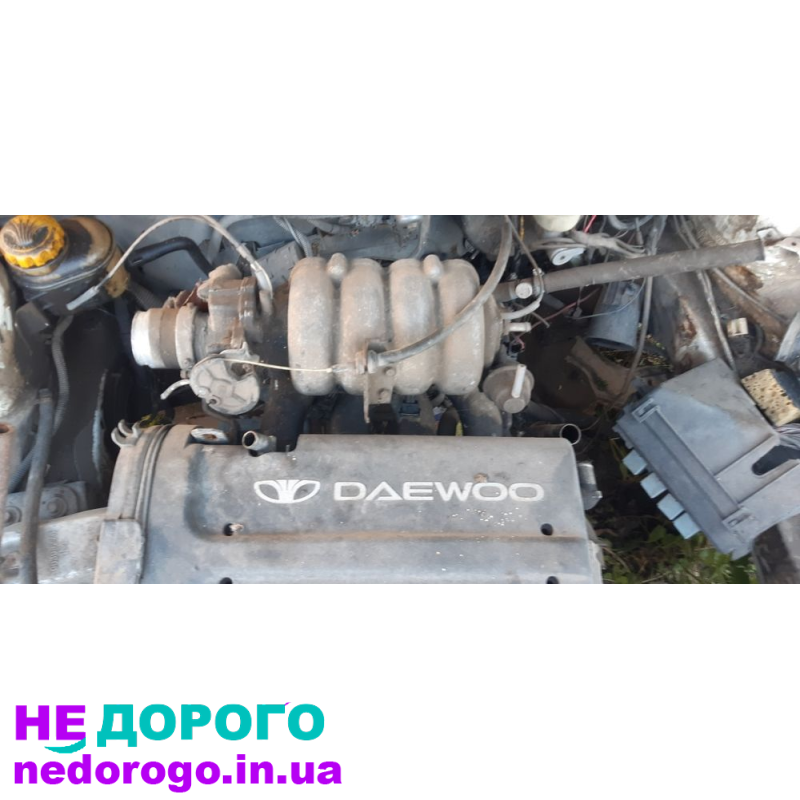 Агрегат 1,6 л бензин, 2020 рік, українською: Назва - двигун, модель, рік випуску, об'єм, паливо.