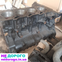 Двигун D6BA від Ford - дизельний, 6 циліндрів, 3.3 л, випущений у 2000 році.