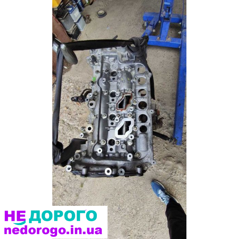 Двигун M9R для Renault Trafic, Espace, Koleos, Opel Vivaro 2.0, випущений у 2009 році, об'єм 2.0 літра, працює на дизельному паливі.