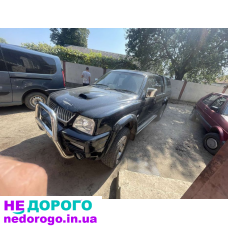 Двигун Mitsubishi 4D56, 2008 р.в., 2.5 л дизель. Двигун Hyundai D4BH, 2005 р.в., 2.5 л дизель.