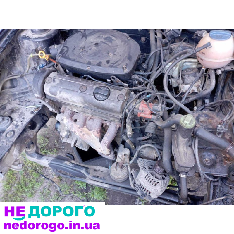 Двигун Volkswagen Golf 3 1.6 інжектор, випущений в Україні. Назва: 1.6 інжектор, модель: Golf 3, рік випуску: 1992, об'єм двигуна: 1.6 л, паливо: бензин.