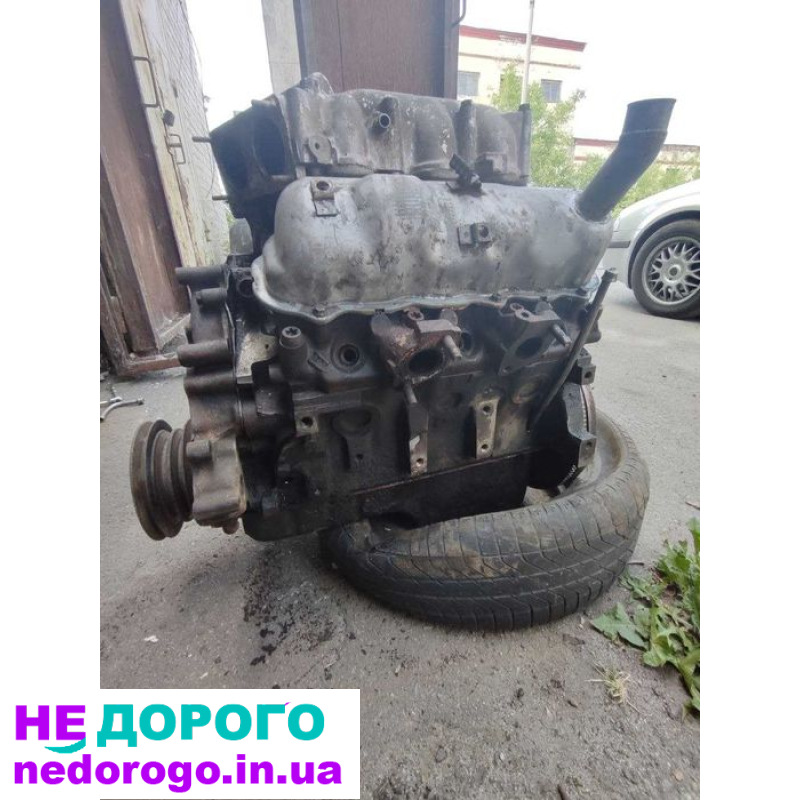 Двигун Ford Scorpio 2.4 V6 1995 року, об'єм 2.4 л, бензин, в робочому стані.