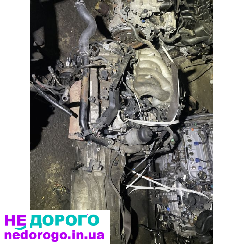 Двигун Kia Sorento G6DB 2002-09 3.3л бензин