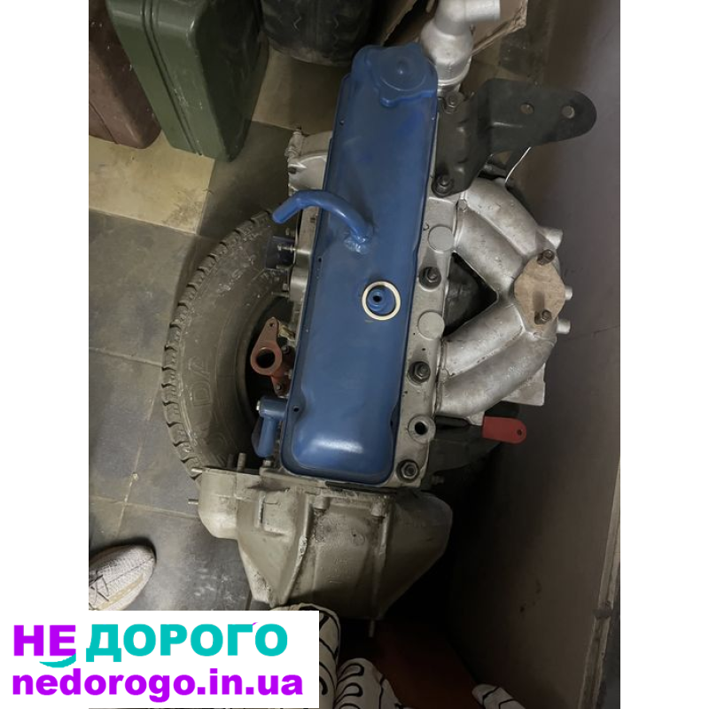 Двигун Газ 2401, модель 2401, випущений у 1985 році, об'єм 2.4 літра, працює на бензині.
