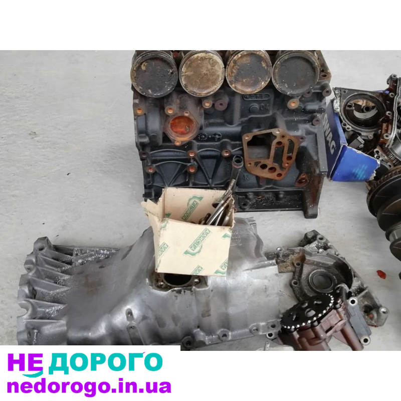 Двигун коленвал Volkswagen 1.8 2.0 AWT 20 клапанів, 2005 рік, бензин, об'єм 20 кл.