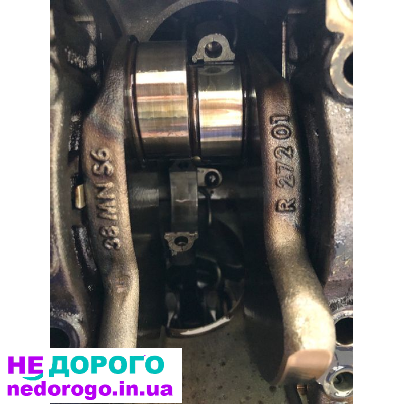 Двигун M272, C300, 2007, 3.0, бензин - назва агрегату, модель, рік випуску, об'єм двигуна, паливо.