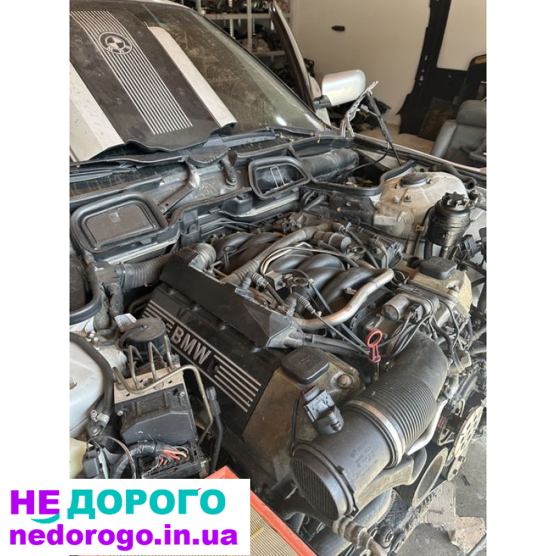 Двигун BMW M62B44 VANOS 2000 4.4 л бензин. Запчастини в Україні.