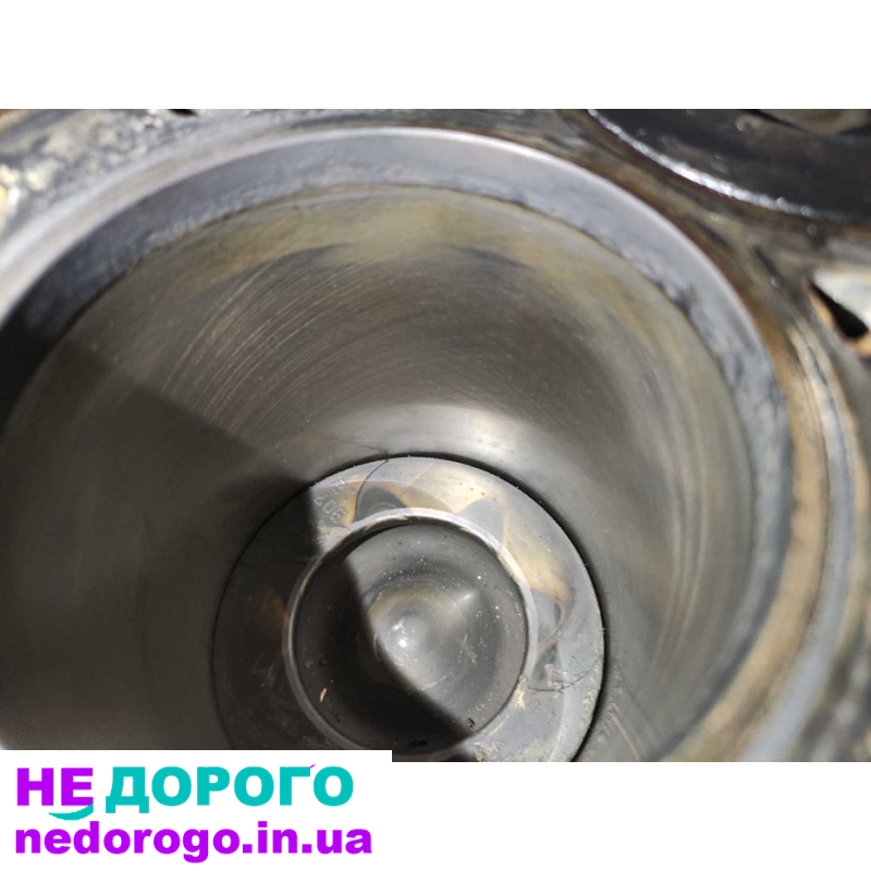 Двигун M9R 2,0 2007-2014 Renault Trafic Opel Vivaro без ГБЦ, дизель.