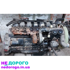Двигун MAN D2866, модель D2866LF, випущений у 2000 році, об'єм 12,8 л, працює на дизельному паливі.