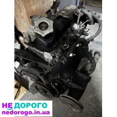 Двигатель на таврию в сборе.