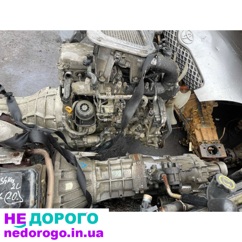 Двигун Nissan YD25, модель D40, випущений для Navara та Pathfinder, об'єм 2.5 л, дизельне паливо.