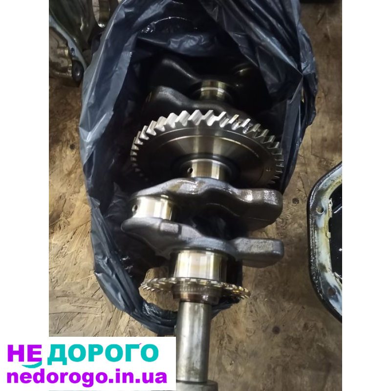 Блок циліндрів 2AR-FE, 2008, 2.5л бензин: головка, колінчастий вал, поршні, шатуни, масляний насос, система охолодження.