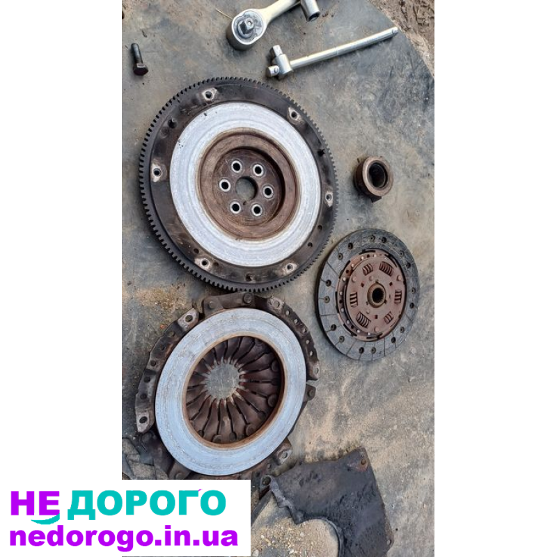 Двигун 1.6 ОНС для Форд Сієрра, Скорпіо, Транзит. Блок ГБЦ українською за правилами Мерчант Гугл.