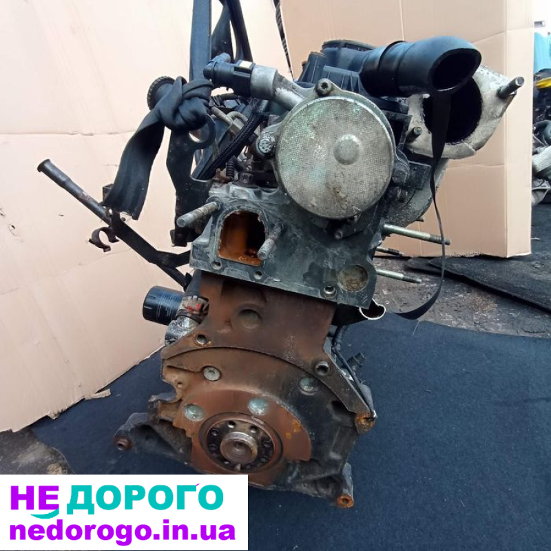 Двигун 2.0 HDI 8-клапанний від Peugeot Citroen, випущений у 2000 році, з об'ємом 2.0 літра та працює на дизельному паливі.