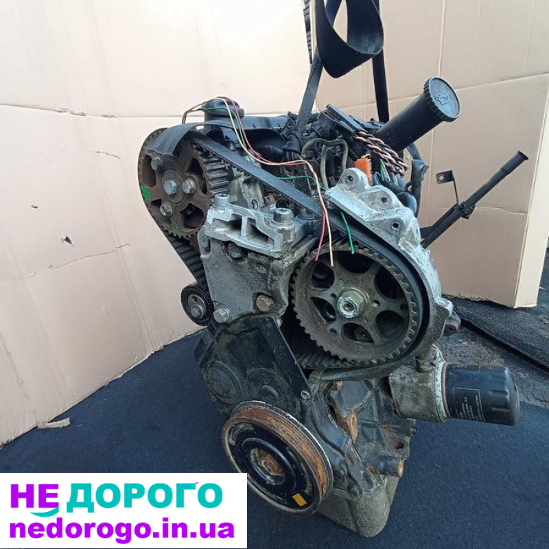 Двигун 2.0 HDI 8-клапанний від Peugeot Citroen, випущений у 2000 році, з об'ємом 2.0 літра та працює на дизельному паливі.