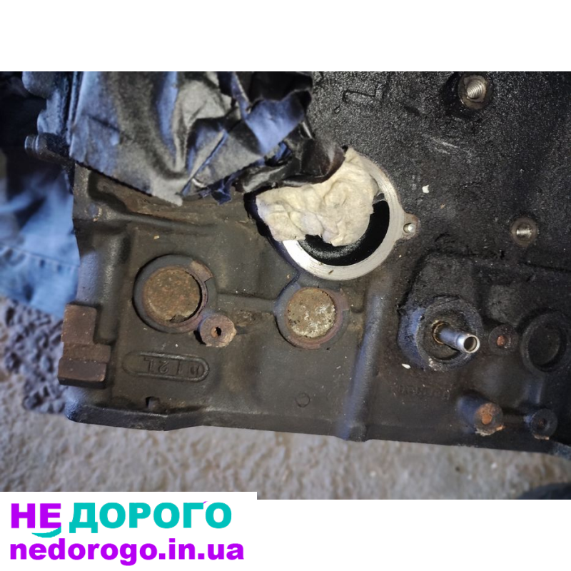 Двигун Volkswagen T4, 2.5 л, 75 кВ, безномерний, під ремонт.