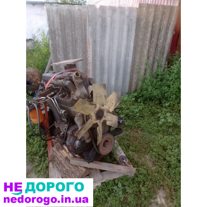 Двигун Д65 від українського виробника УМЗ-6. Об'єм 6 л, паливо - дизель.