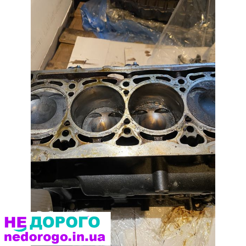 Двигун Volkswagen 2.0 TSI CBFA, блок циліндрів, 2010 рік, бензин, об'єм 2.0 л.