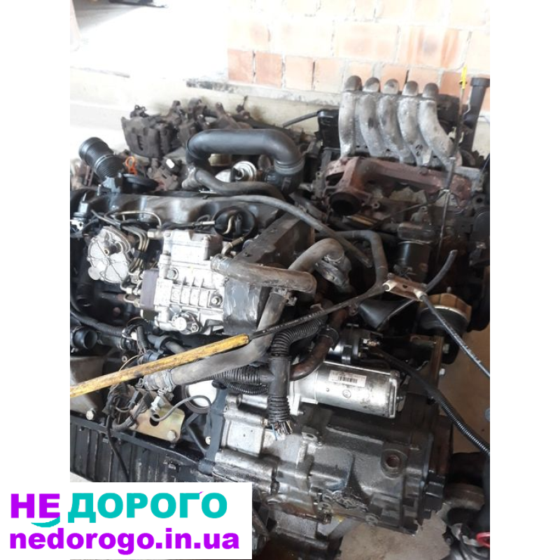 Двигун Volkswagen Transporter T4 2.5 1990 2.5л дизель.
