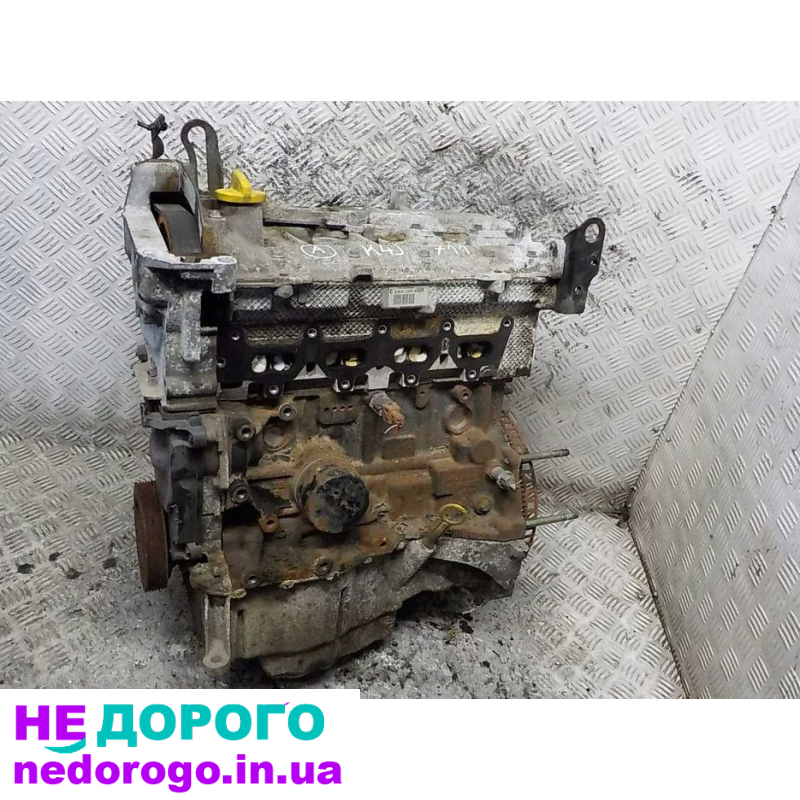 Двигун Renault Clio II K4J711 1.4 16V 98 к.с. 2001 р. 1.4 л бензин.