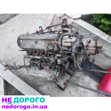 Двигун Honda 2.0 бензин 12 клапанів 93 рік.