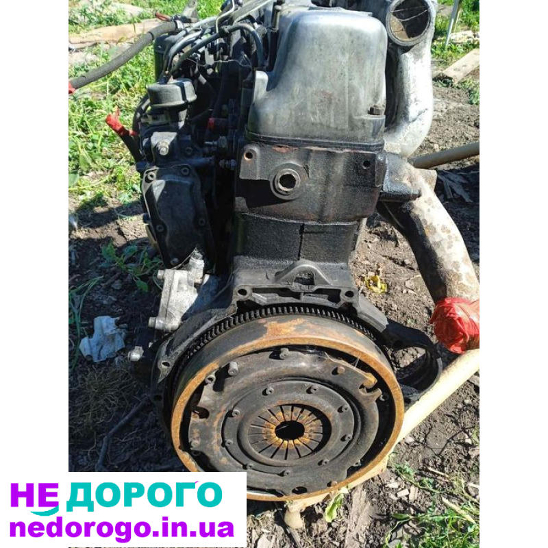 Двигун Mercedes MB100 W123 OM616, 1980 рік, 2.4 л, дизель.