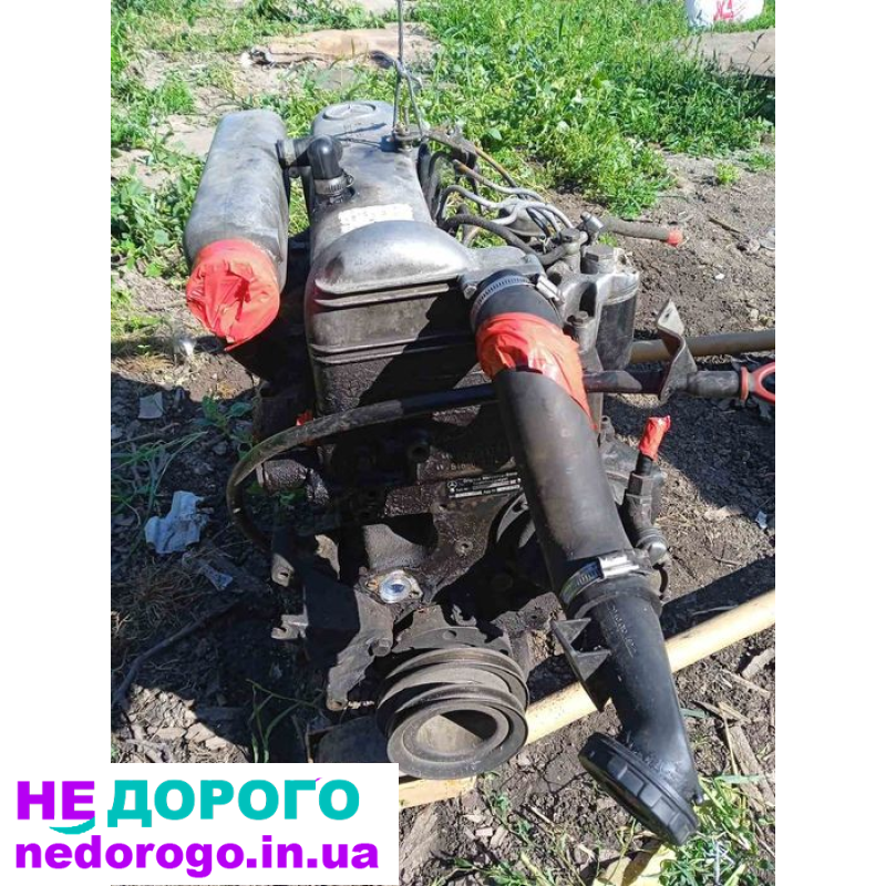 Двигун Mercedes MB100 W123 OM616, 1980 рік, 2.4 л, дизель.