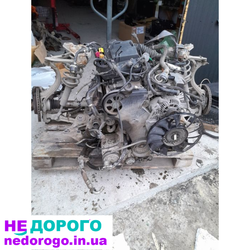 Двигун Мотор 1.8т AEB AWT для Пасат Ауді, 1996, бензин.