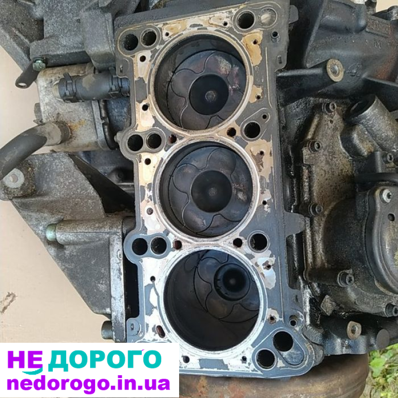 Двигун Volkswagen Audi 2.5 TDI AKE, блок циліндрів, дизель, 2000 р.в., об'єм 2.5 л.
