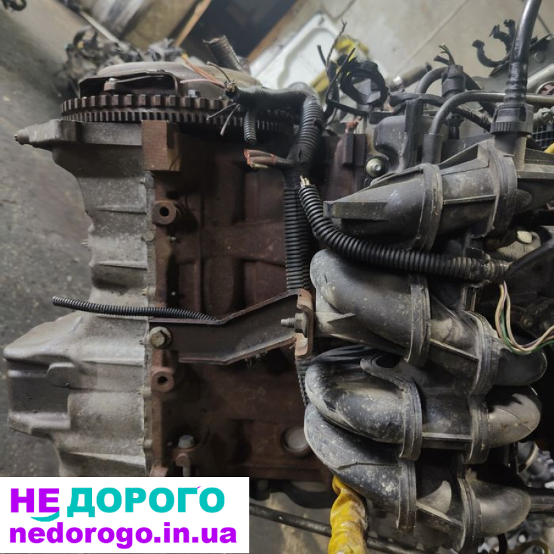 Двигун мотор Dacia Logan Renault 1.4i 2004 1.4 л бензин.