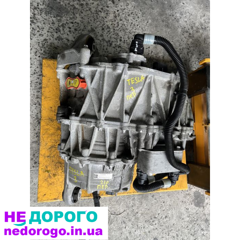 Двигун Tesla Model 3