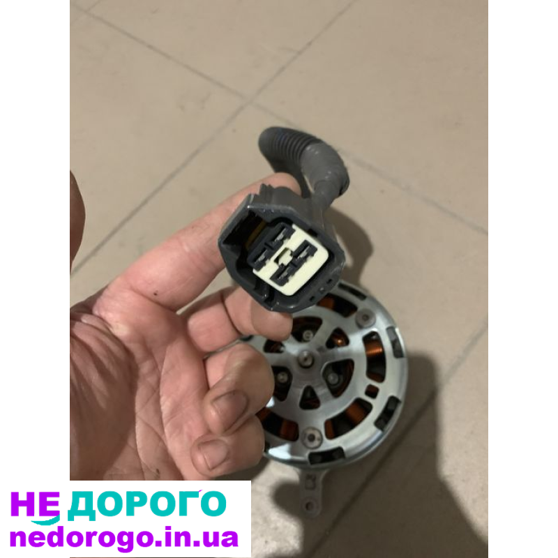 Двигун Tesla Y
