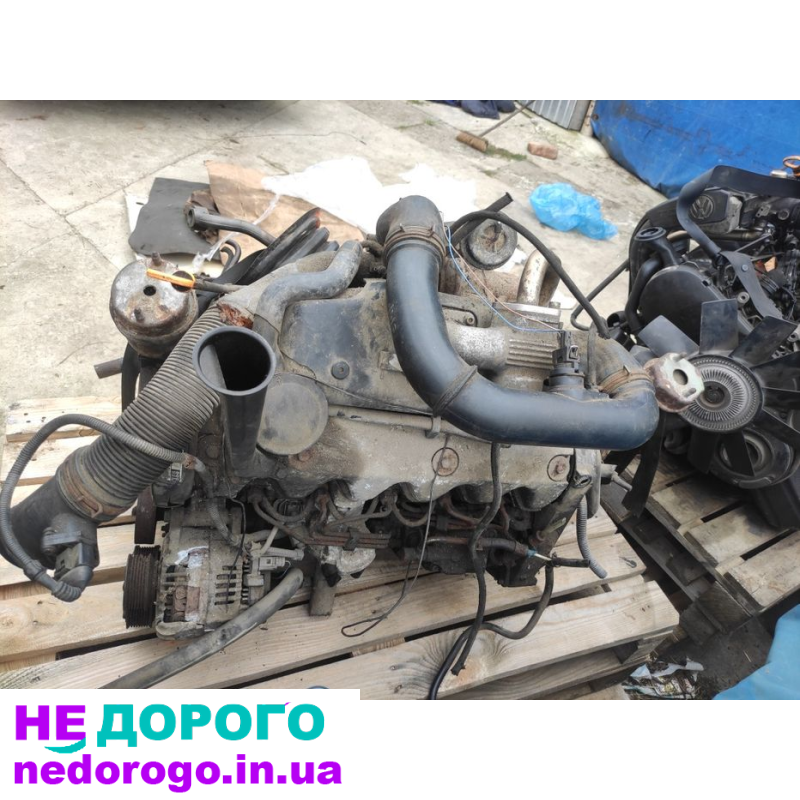 Двигун Volkswagen T4 2.5 tdi 65kw AJT 1995 2.5л дизель.